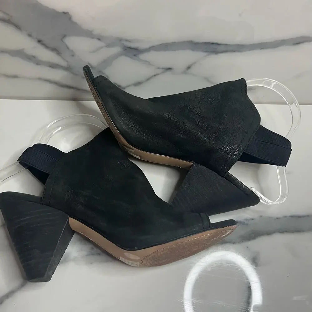 Vince Camuto | Women's Minimalist Black Nubuck Leather Edora Booties Sz 8.5 - Picture 6 of 8